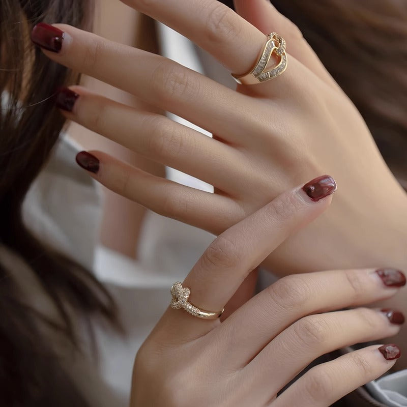 Crystal Diamond Knot Ring